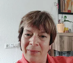 Bettina M.