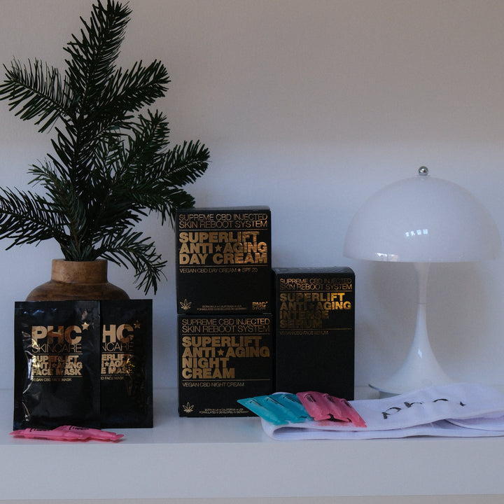 Deluxe Christmas Box